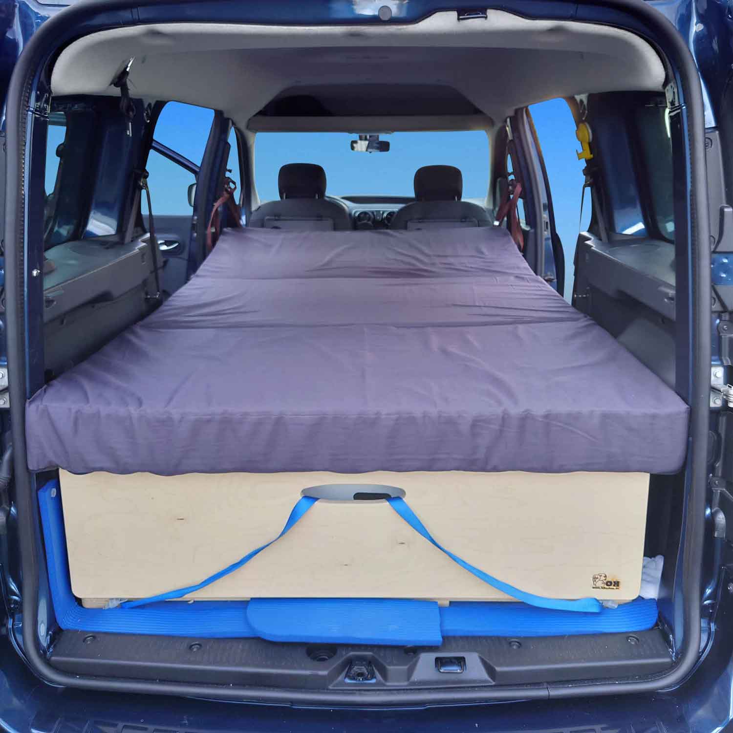 Dacia Dokker Matratze 110×190 cm – Perfekte Campingmatratze für das Auto, bequem & faltbar